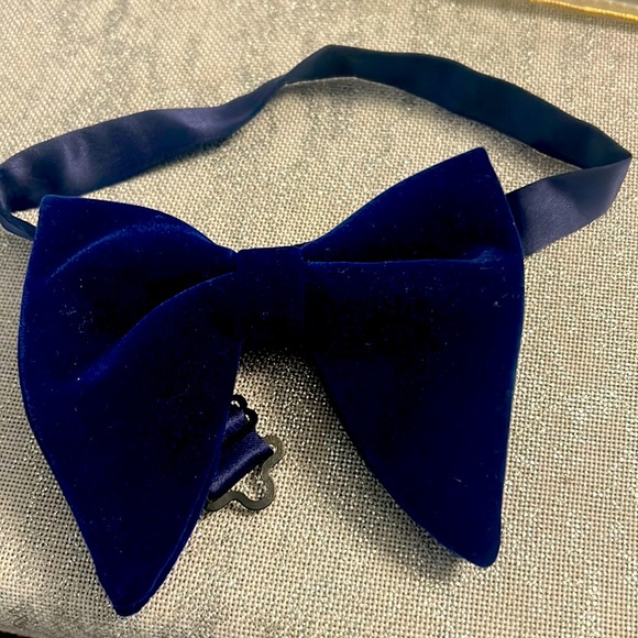 Accessories Mens Blue Velvet 197s Bowtie Poshmark